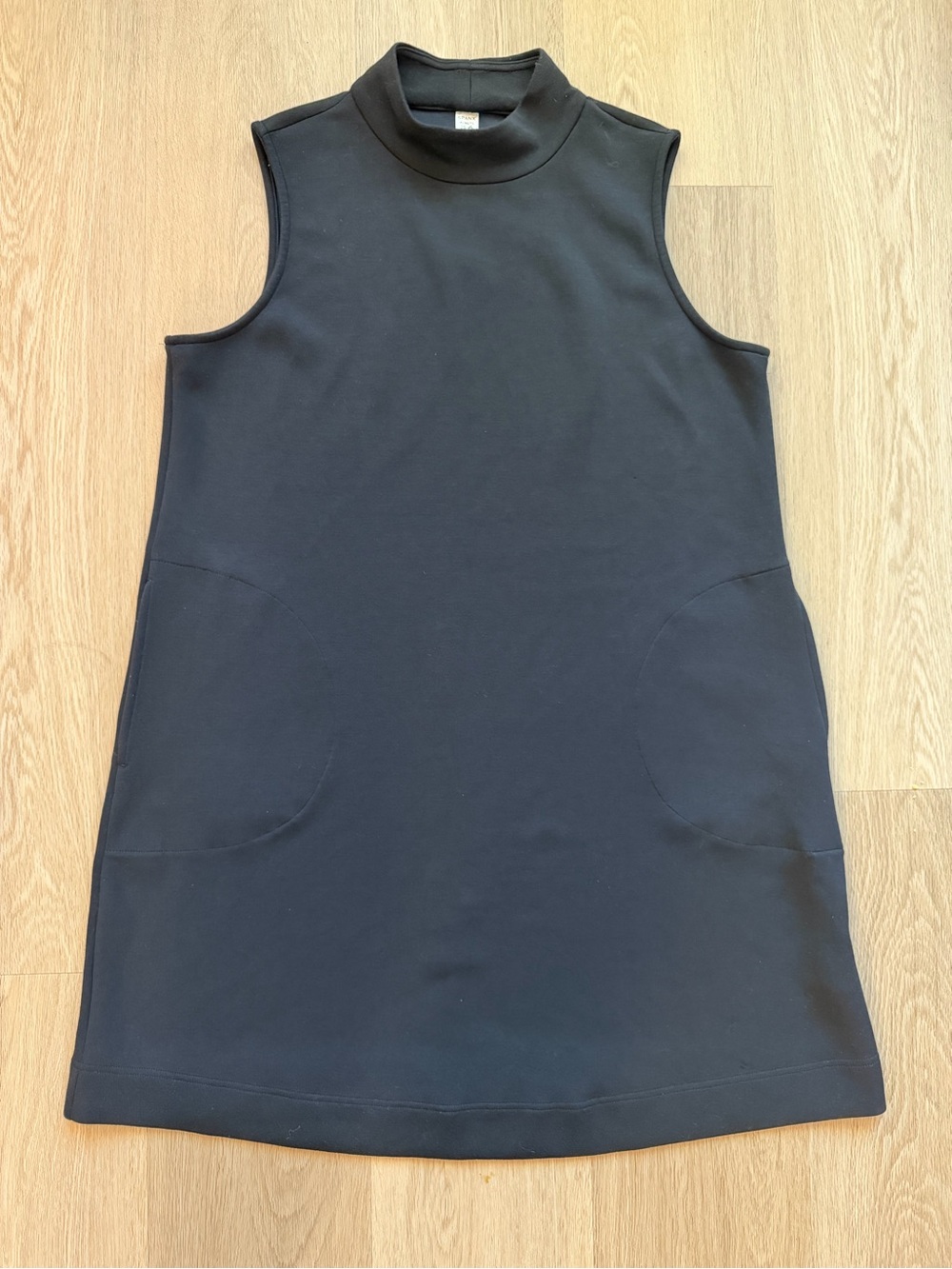 SPANX Women’s Black Sleeveless Crewneck Tunic Dress XL
